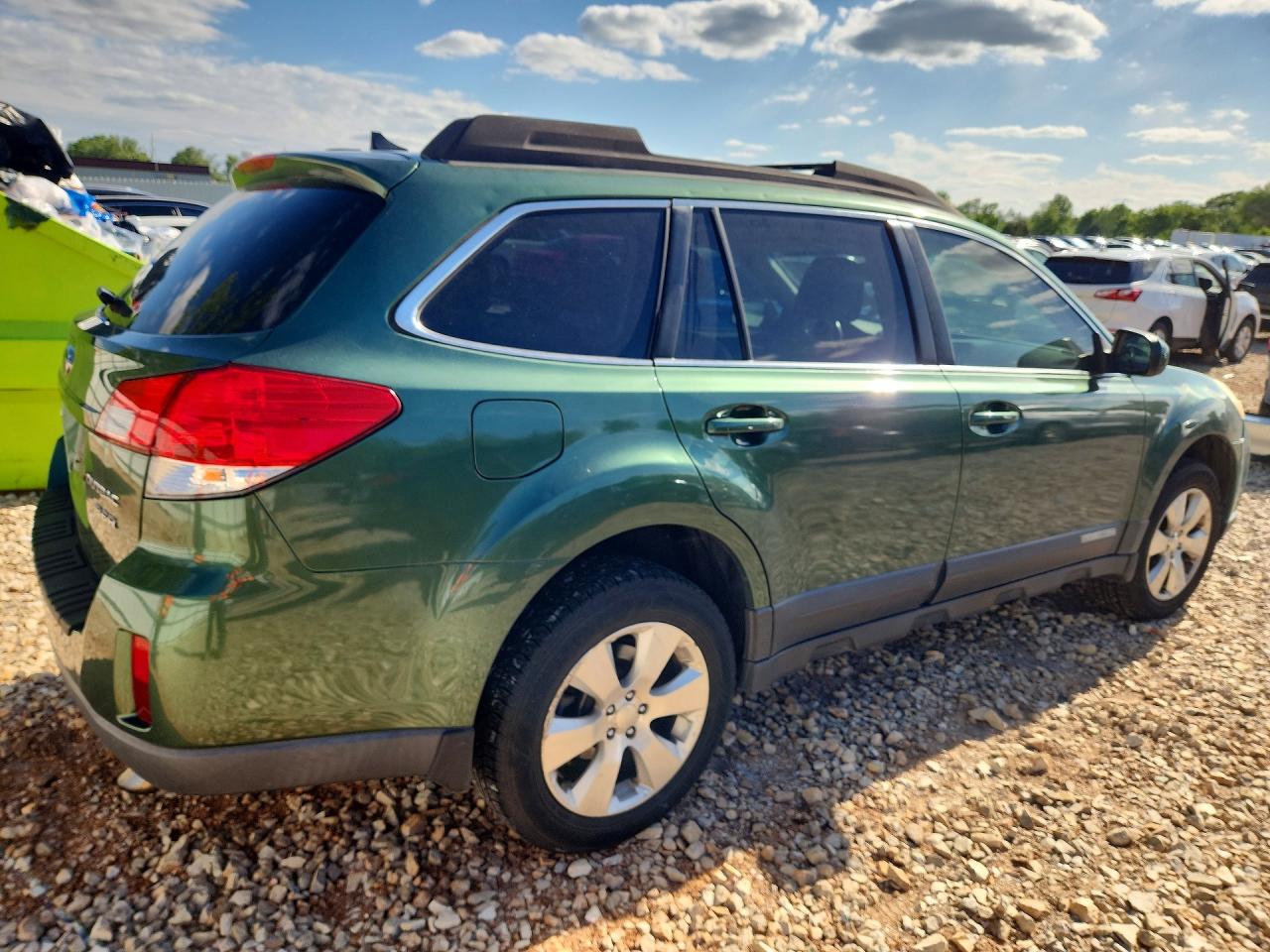 2011 SUBARU OUTBACK 3.6R LIMITED photo 5