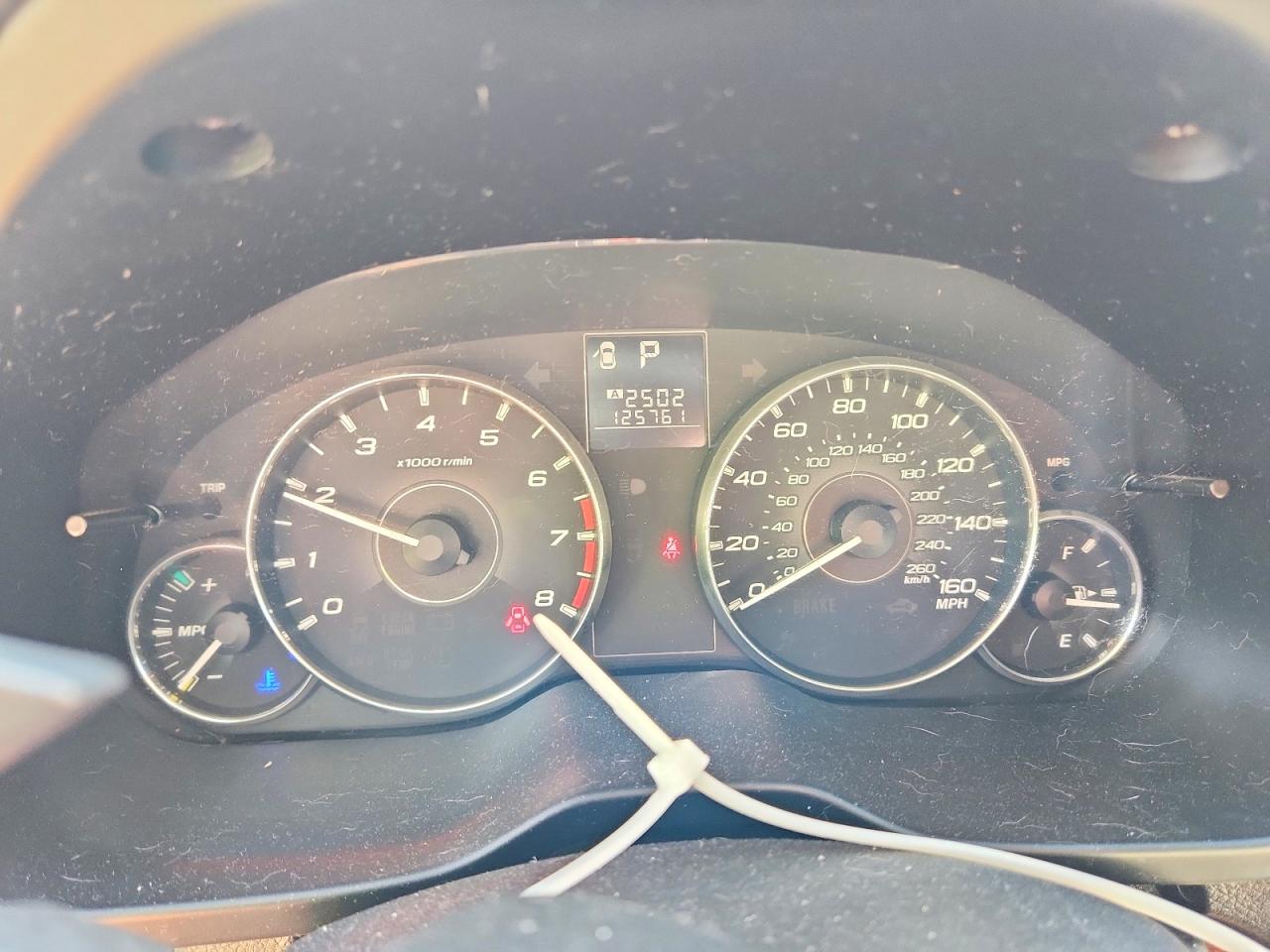 2011 SUBARU OUTBACK 3.6R LIMITED photo 17