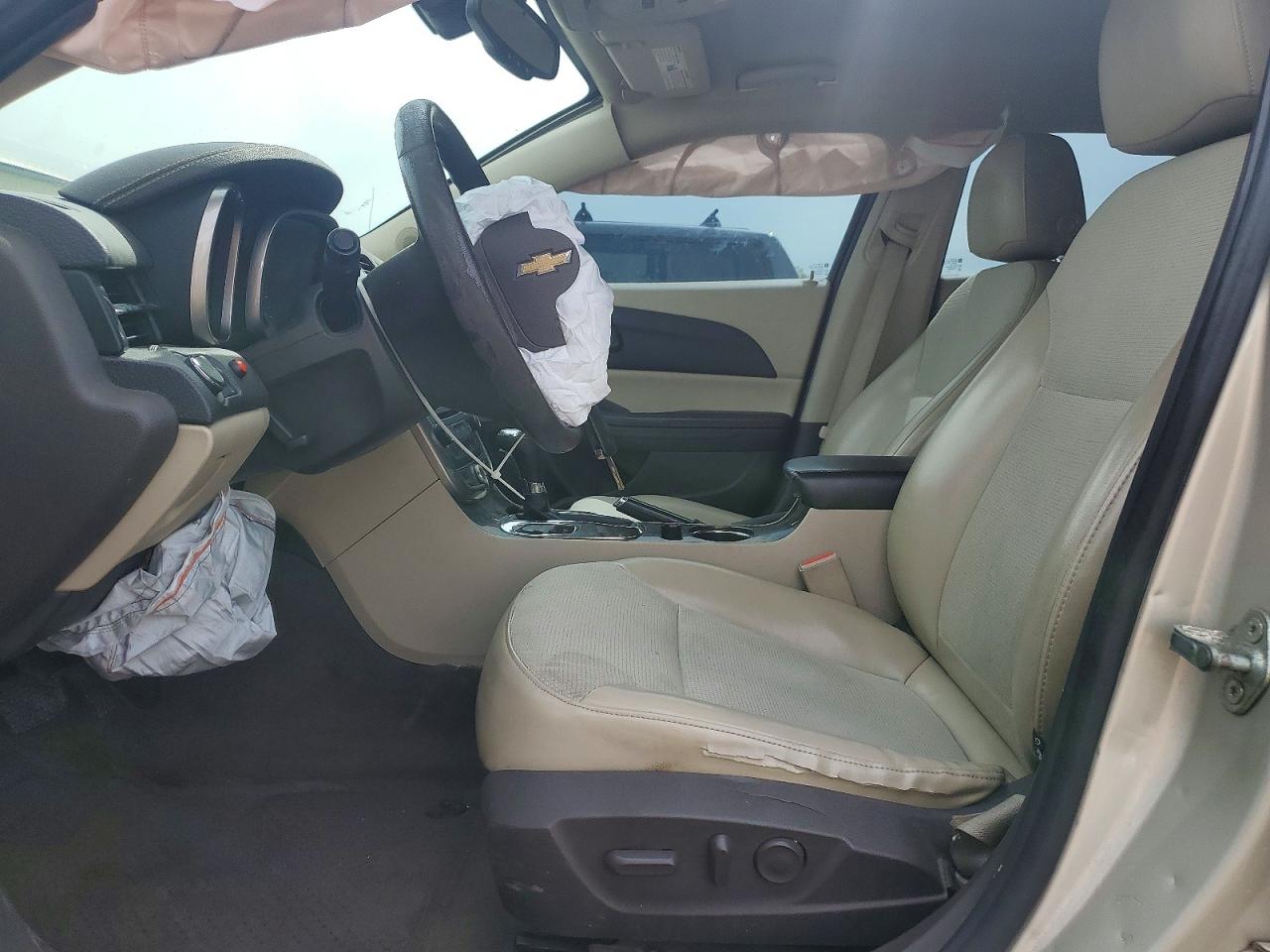 2014 CHEVROLET MALIBU 1LT photo 19