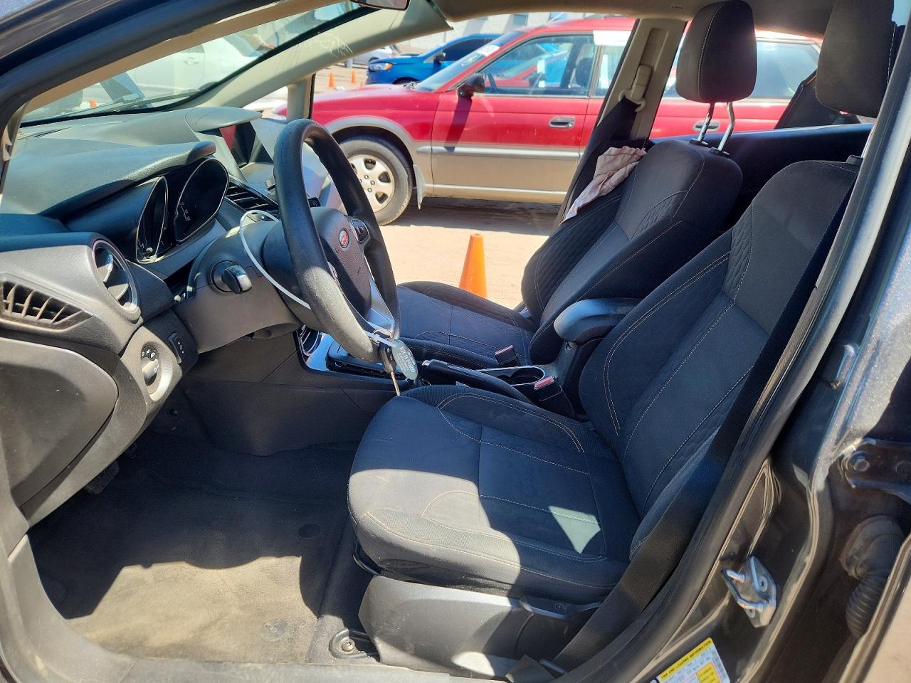 2018 FORD FIESTA SE photo 13