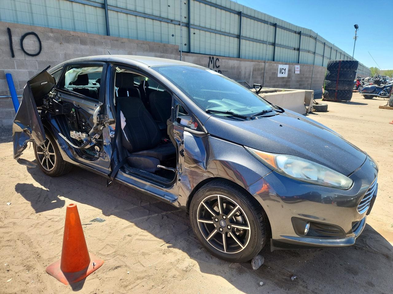 2018 FORD FIESTA SE photo 7