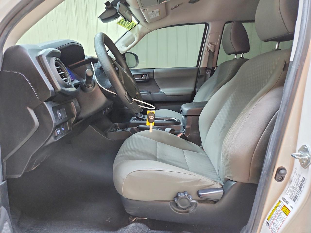 2022 TOYOTA TACOMA SR V6 photo 13