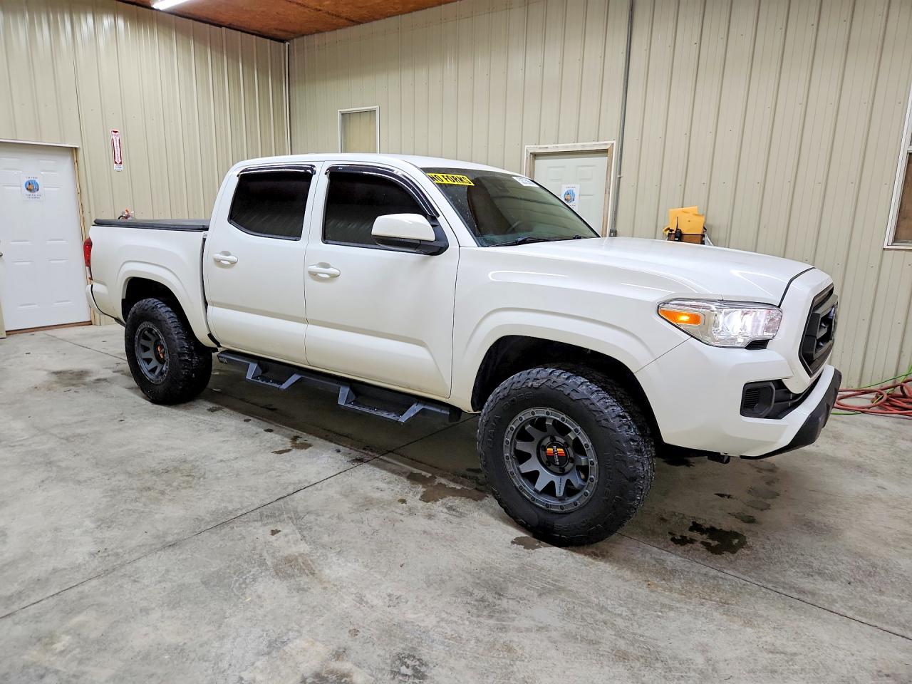 2022 TOYOTA TACOMA SR V6 photo 7