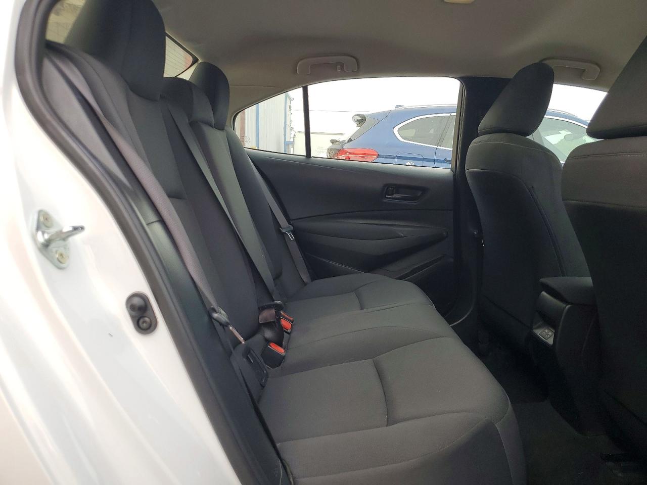 2023 TOYOTA COROLLA LE photo 19