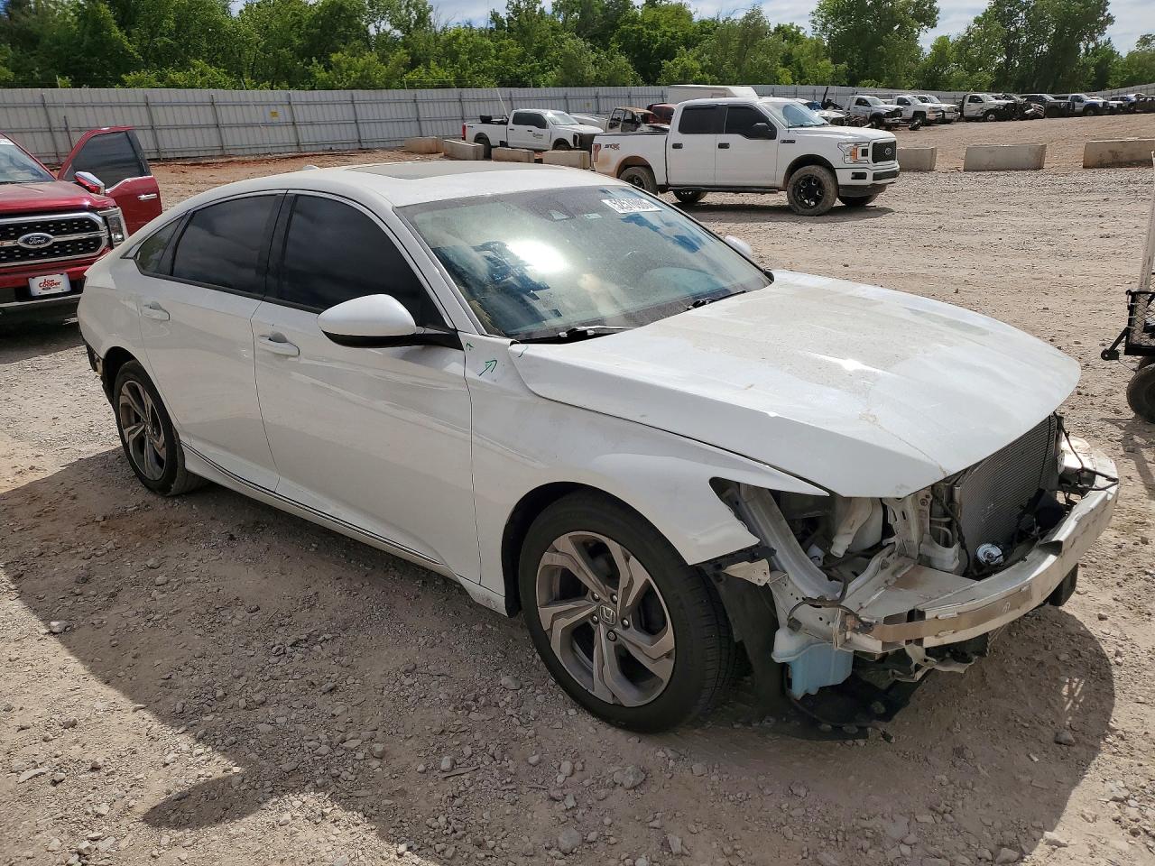 2018 HONDA ACCORD EX photo 7