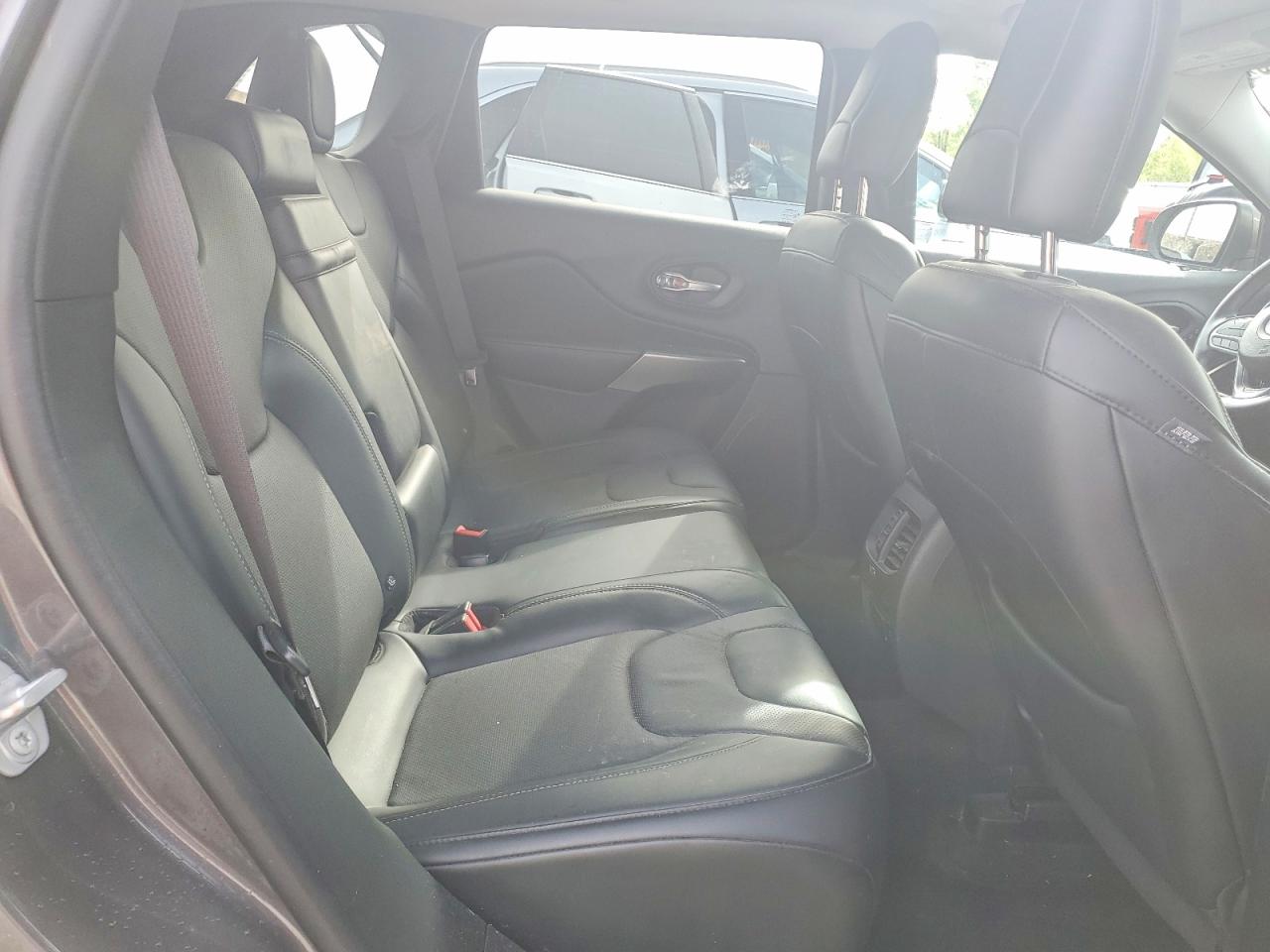 2019 JEEP CHEROKEE LIMITED photo 21