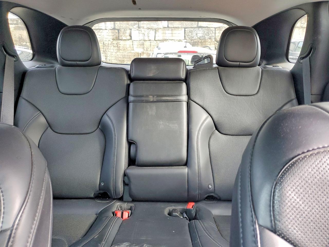 2019 JEEP CHEROKEE LIMITED photo 19