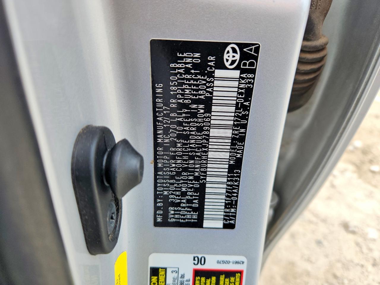 2018 TOYOTA COROLLA LE photo 23