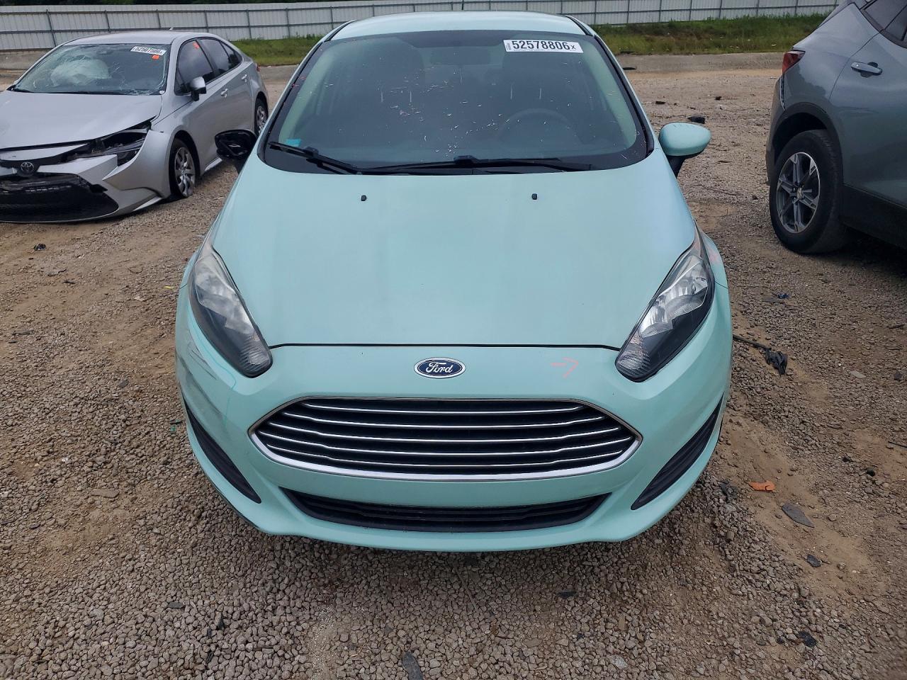 2019 FORD FIESTA SE photo 5