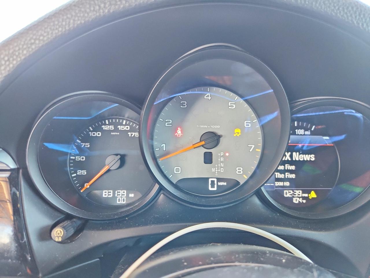 2018 PORSCHE MACAN S photo 17
