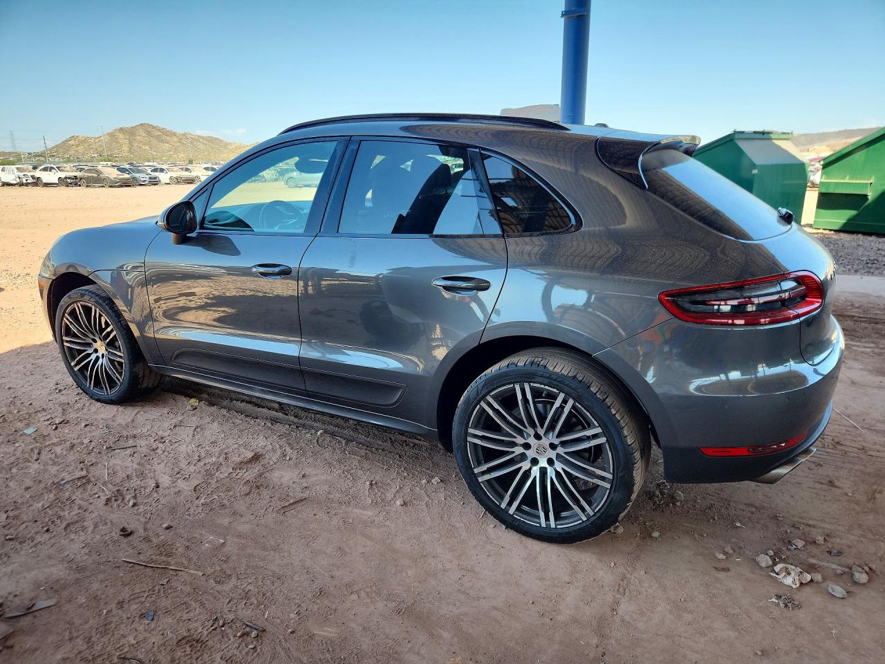 2018 PORSCHE MACAN S photo 3