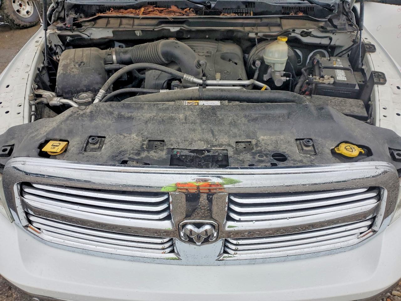 2016 RAM 1500 SLT photo 21