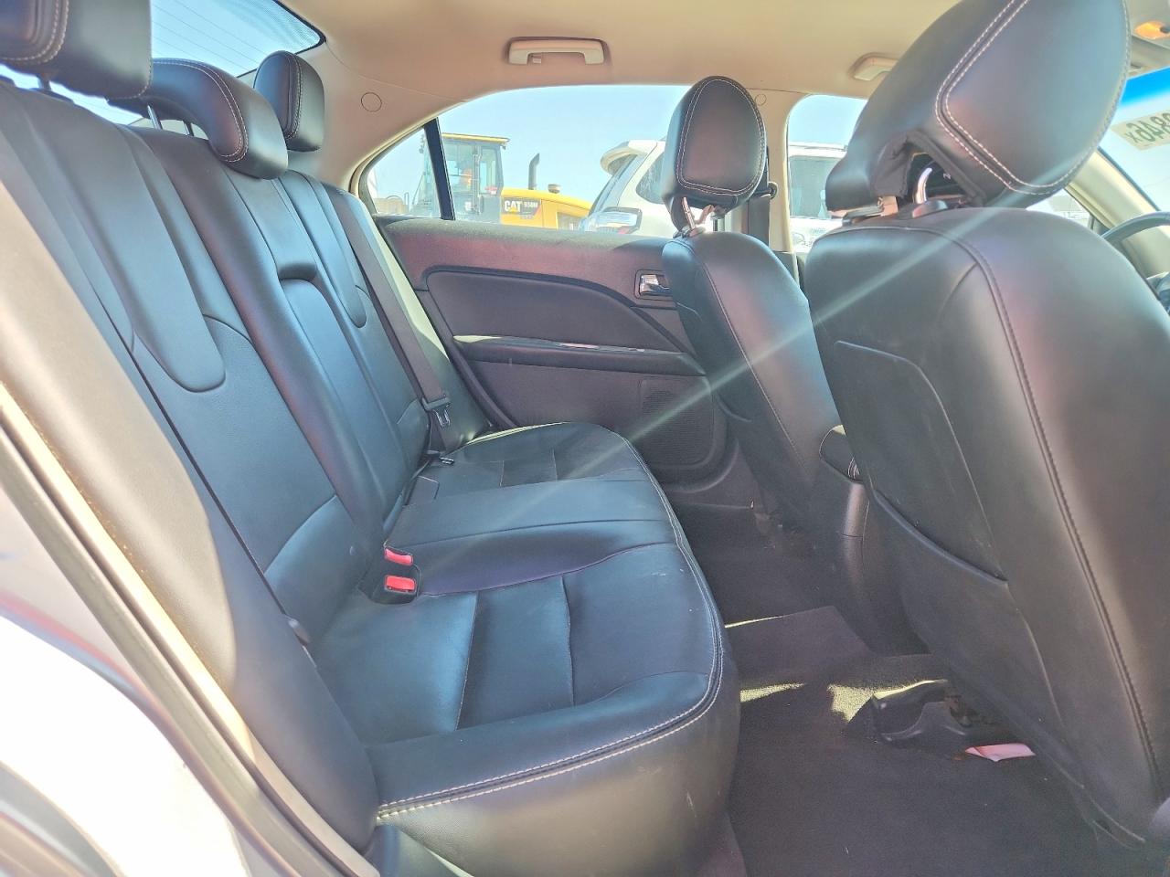 2012 FORD FUSION SEL photo 28