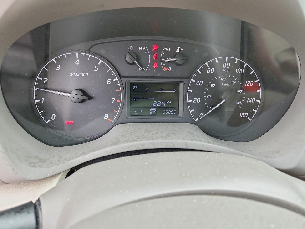 2013 NISSAN SENTRA S photo 25