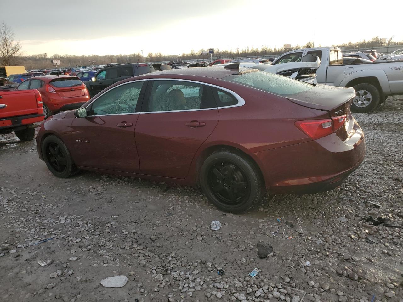 2016 CHEVROLET MALIBU LS photo 2