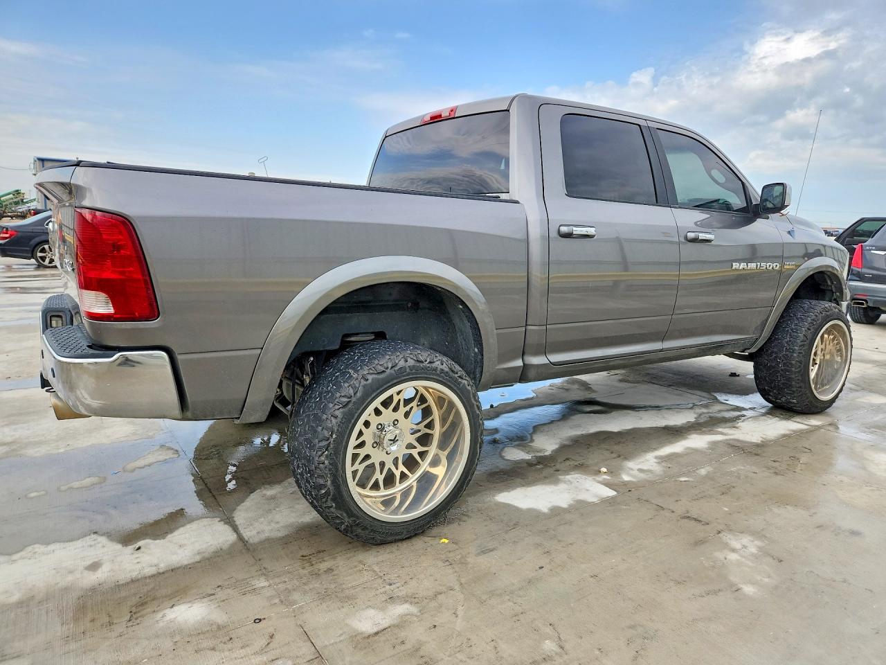 2011 DODGE RAM 1500 photo 7
