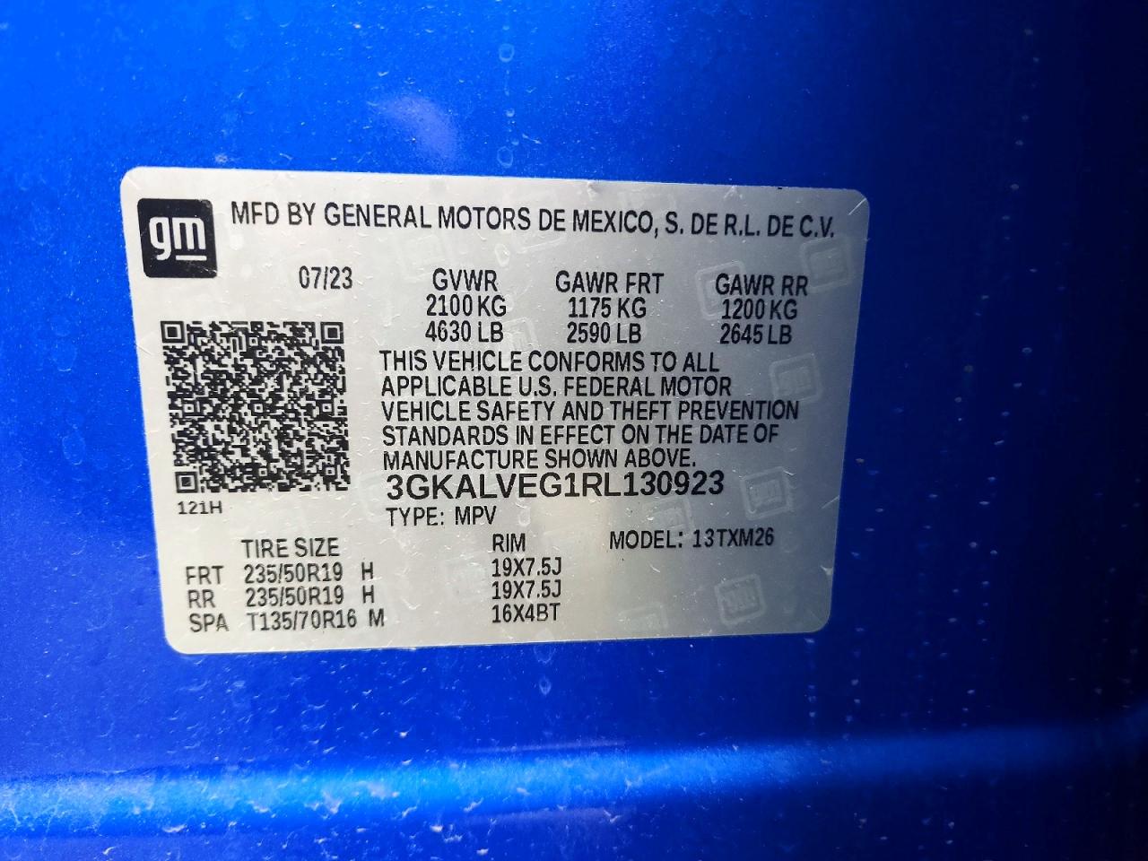 2024 GMC TERRAIN SLT photo 25