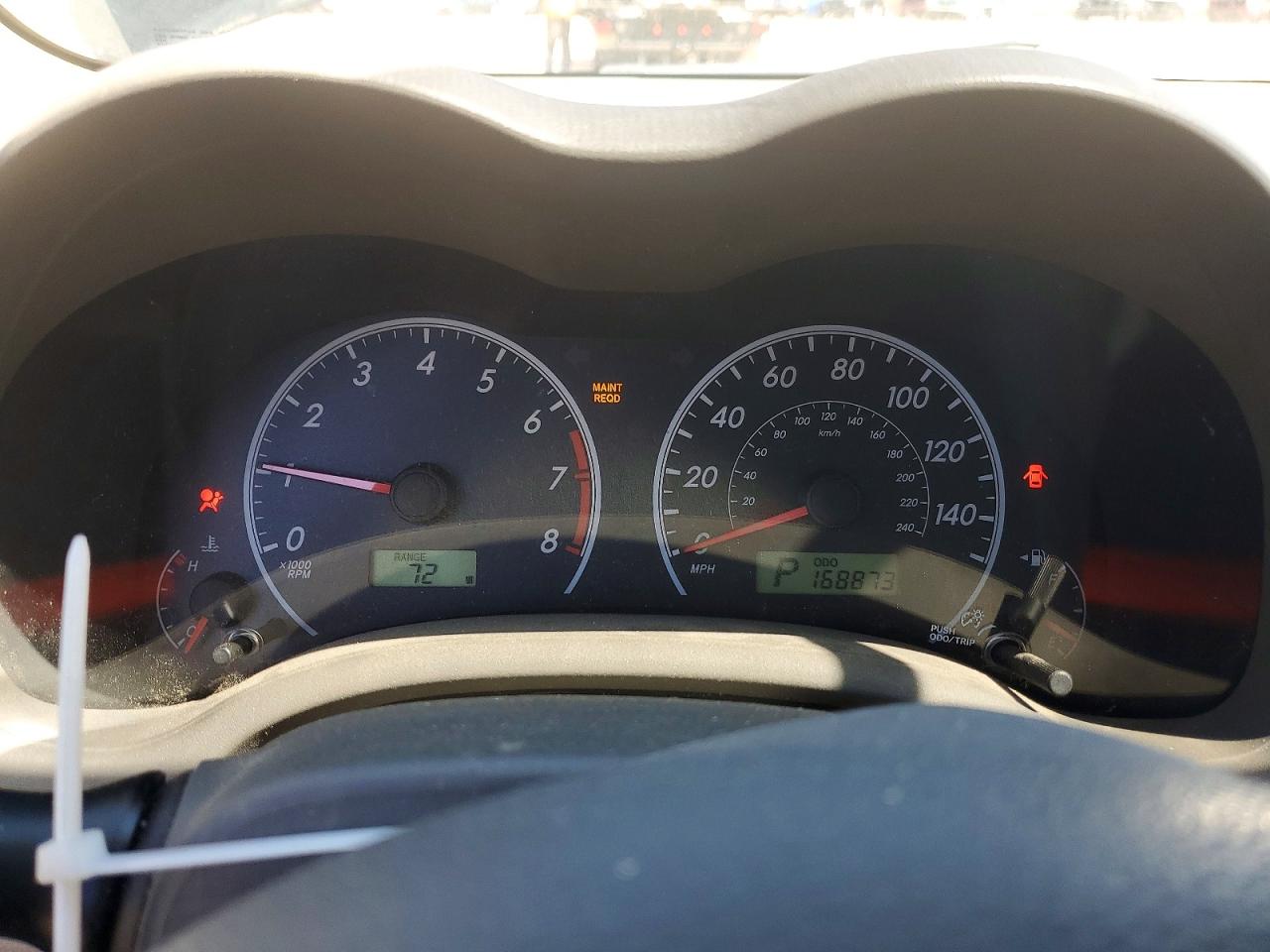 2010 TOYOTA COROLLA LE photo 25