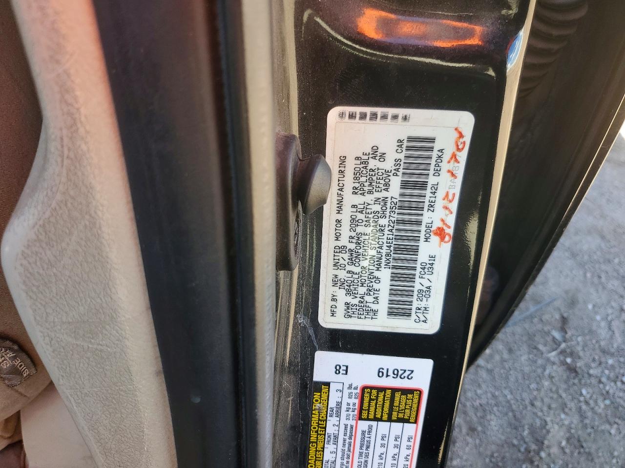 2010 TOYOTA COROLLA LE photo 34