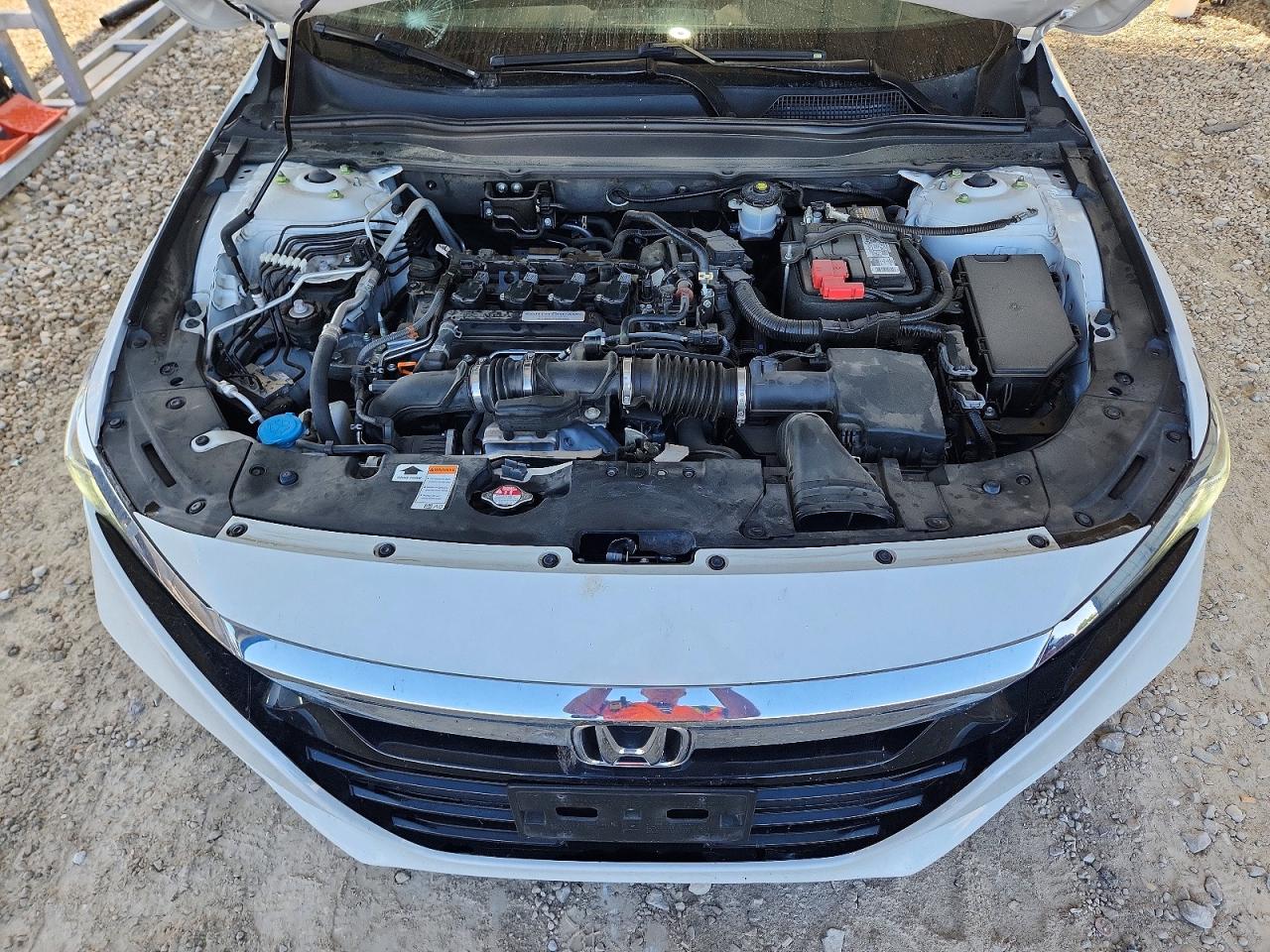 2020 HONDA ACCORD LX photo 21