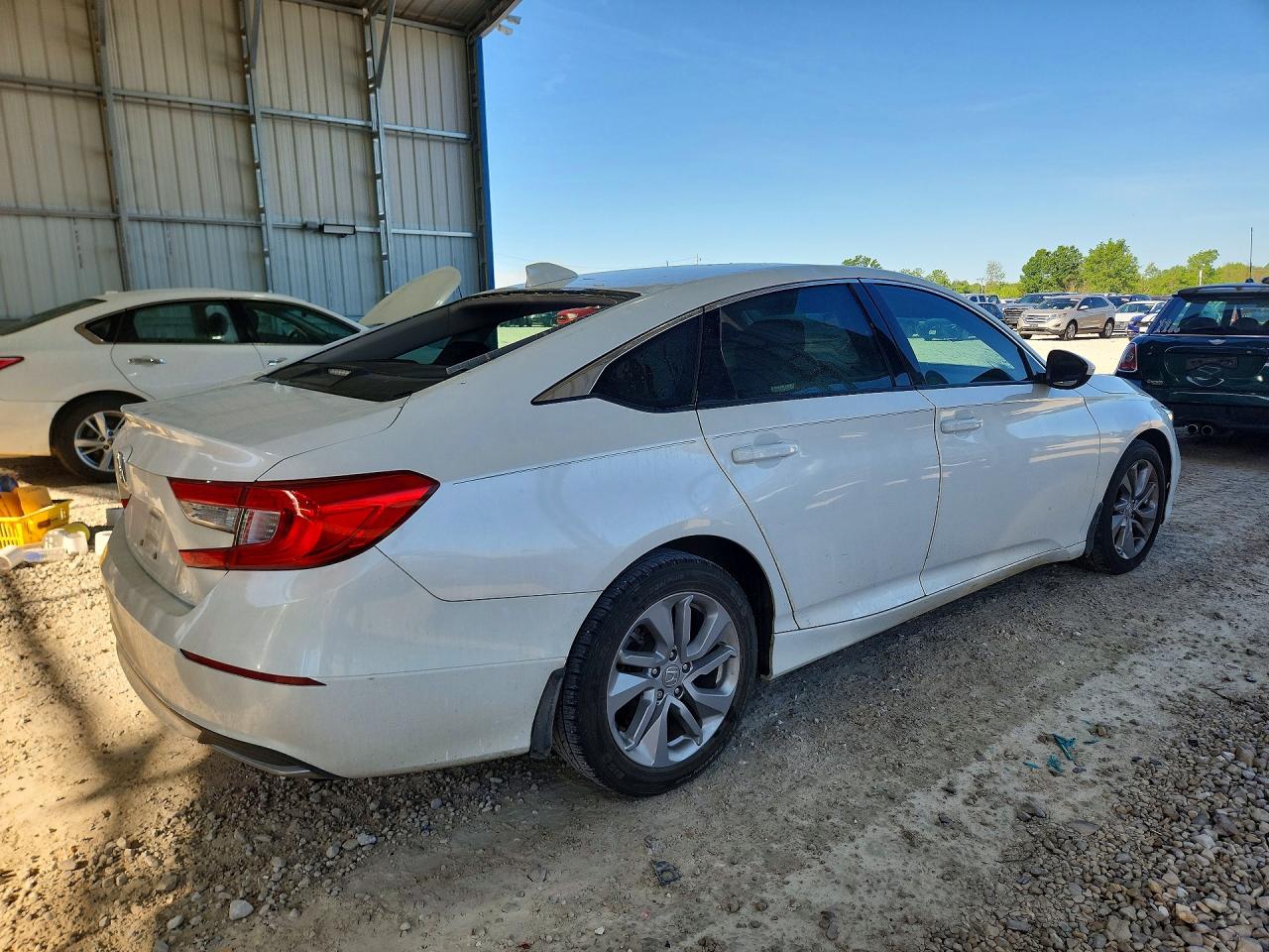 2020 HONDA ACCORD LX photo 5