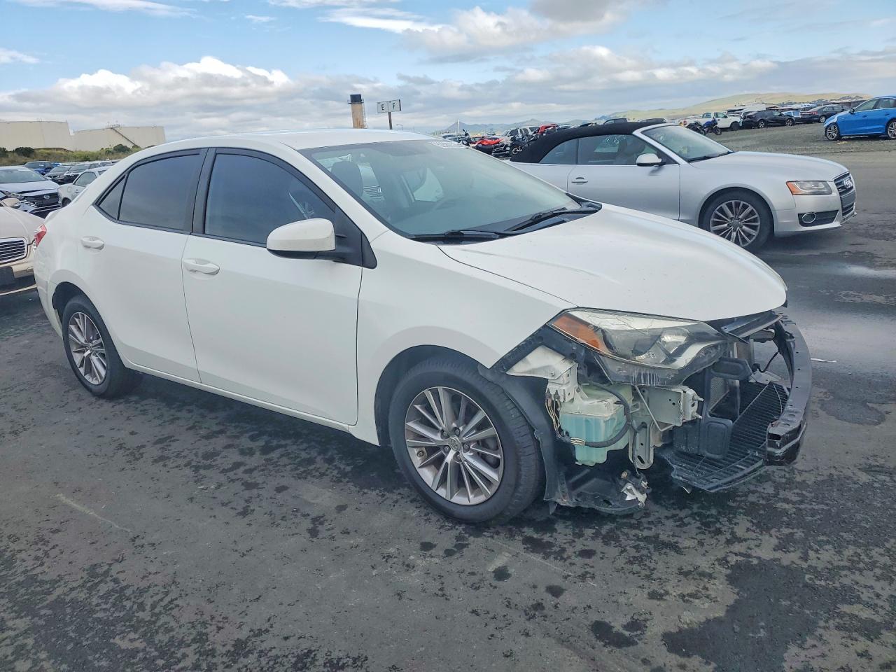 2014 TOYOTA COROLLA LE PLUS photo 7