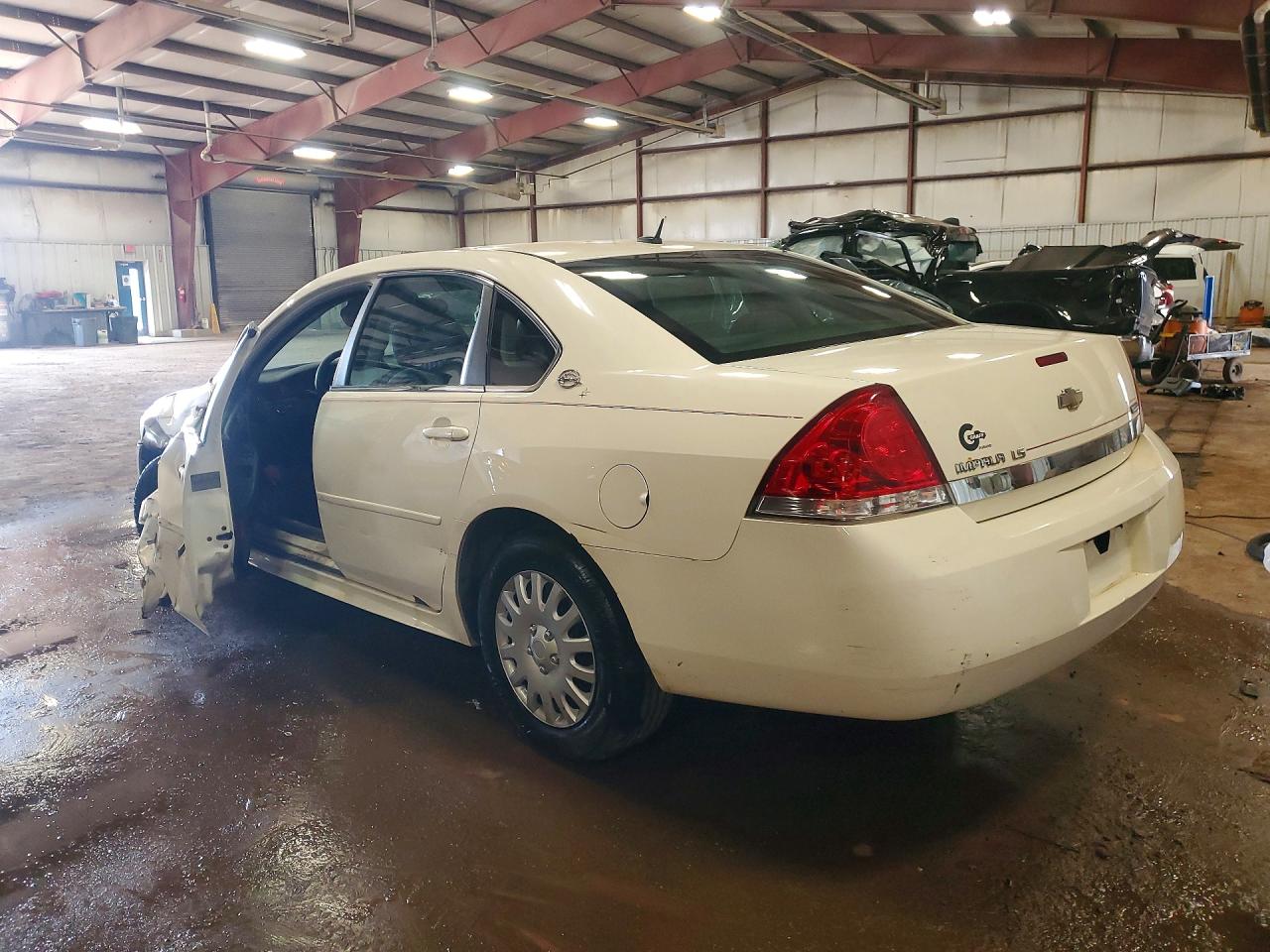 2009 CHEVROLET IMPALA LS photo 3