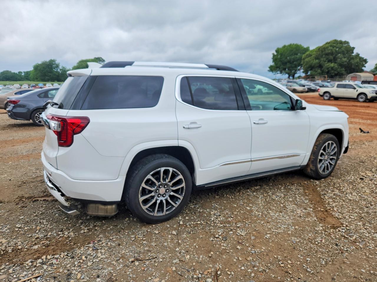 2021 GMC ACADIA DENALI photo 7