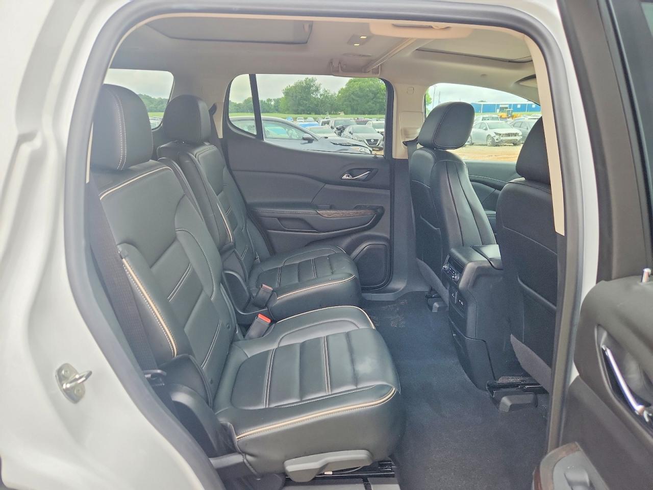 2021 GMC ACADIA DENALI photo 31