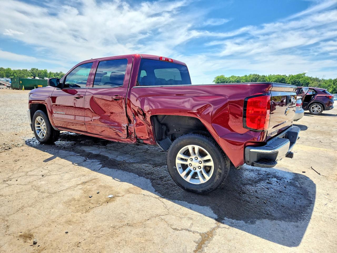 2017 CHEVROLET SILVERADO C1500 LT photo 3