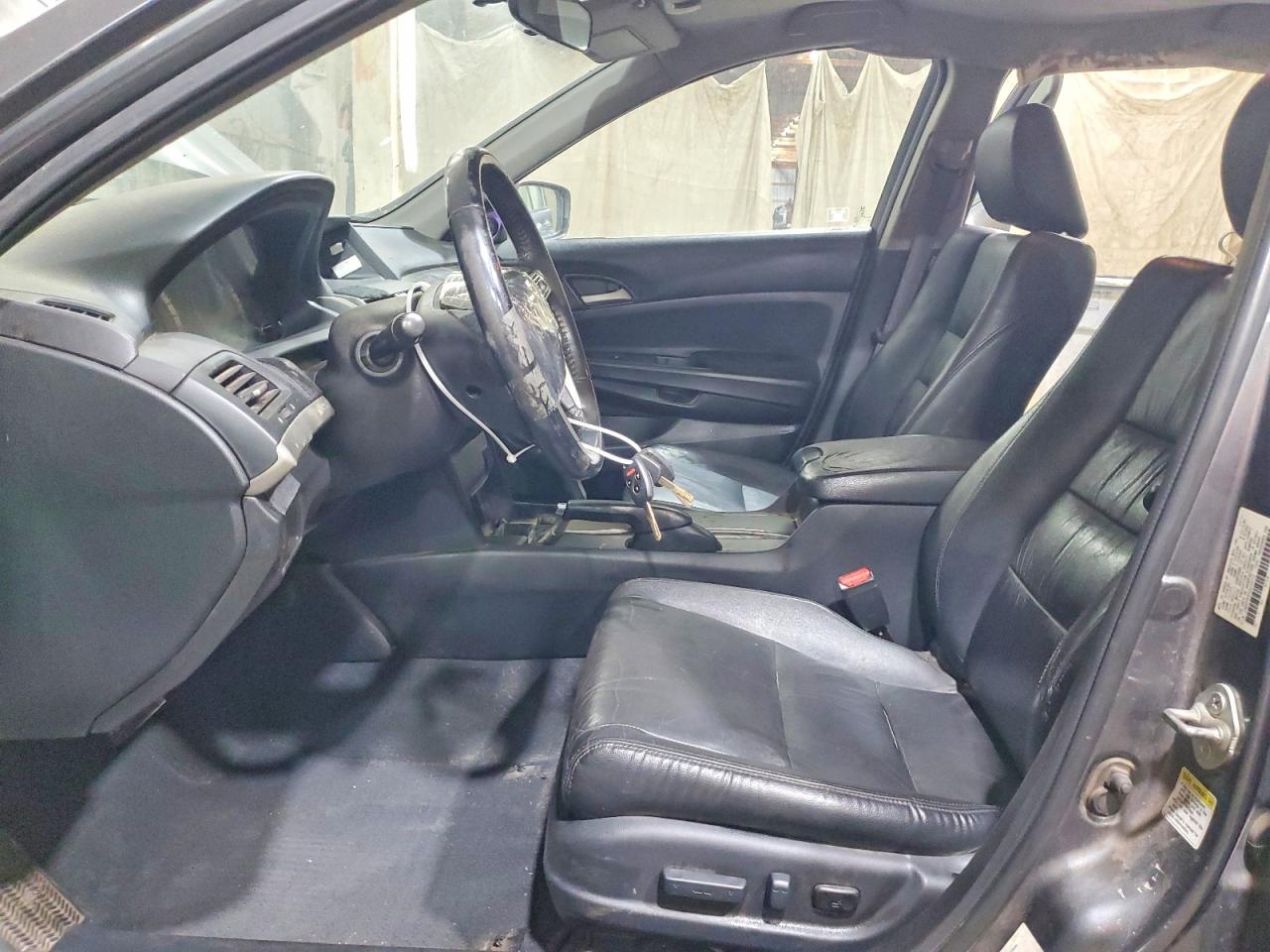 2012 HONDA ACCORD SE photo 13