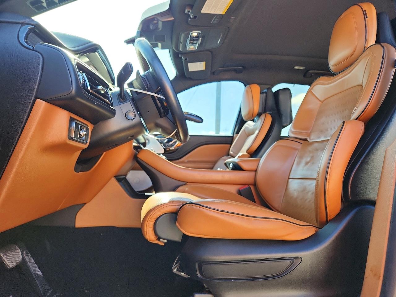 2021 LINCOLN AVIATOR BLACK LABEL photo 7