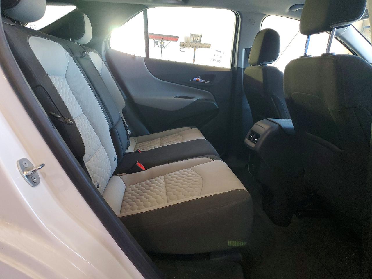 2018 CHEVROLET EQUINOX LS photo 31