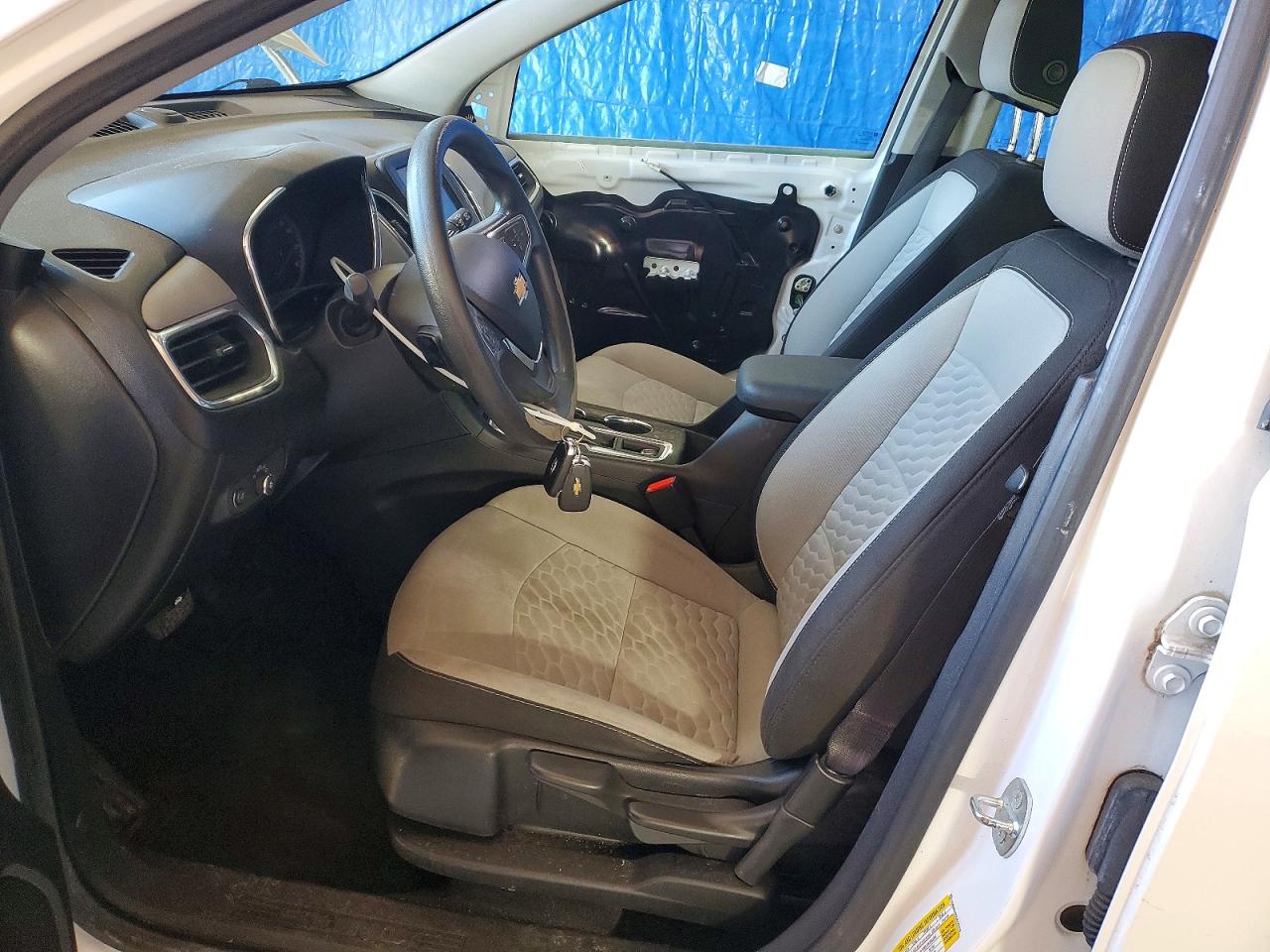 2018 CHEVROLET EQUINOX LS photo 19