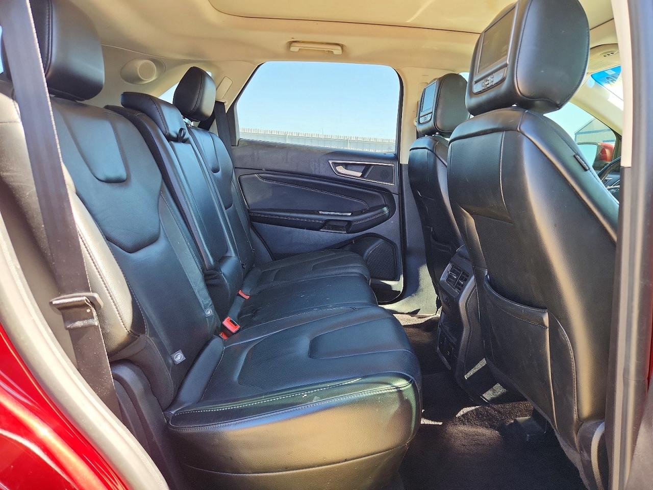 2016 FORD EDGE TITANIUM photo 31