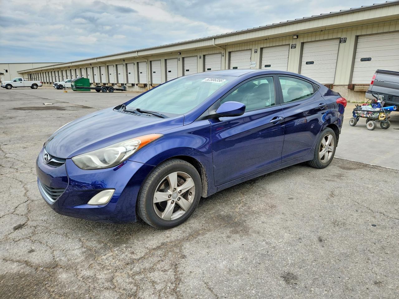 2012 HYUNDAI ELANTRA