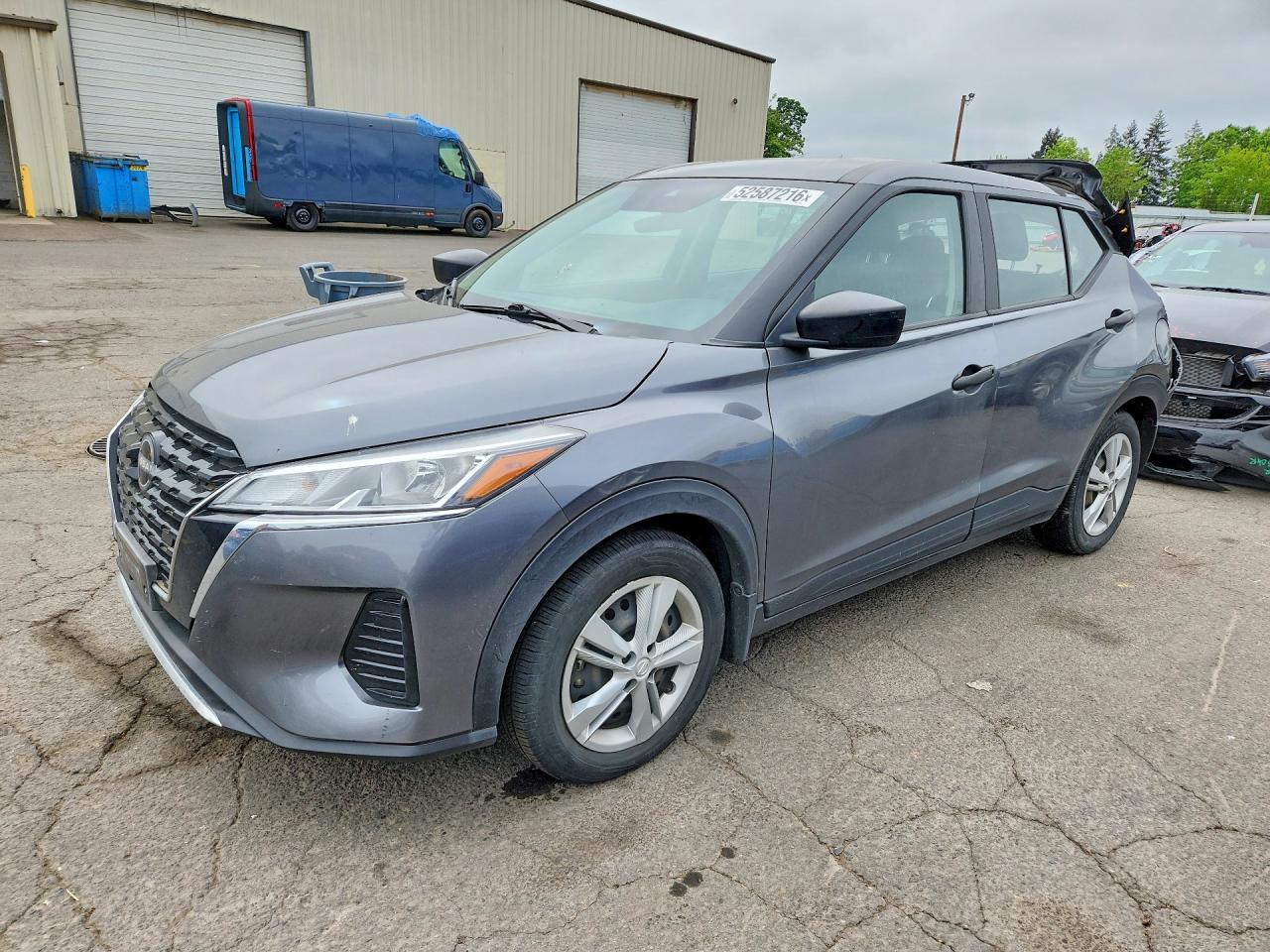 2022 NISSAN KICKS