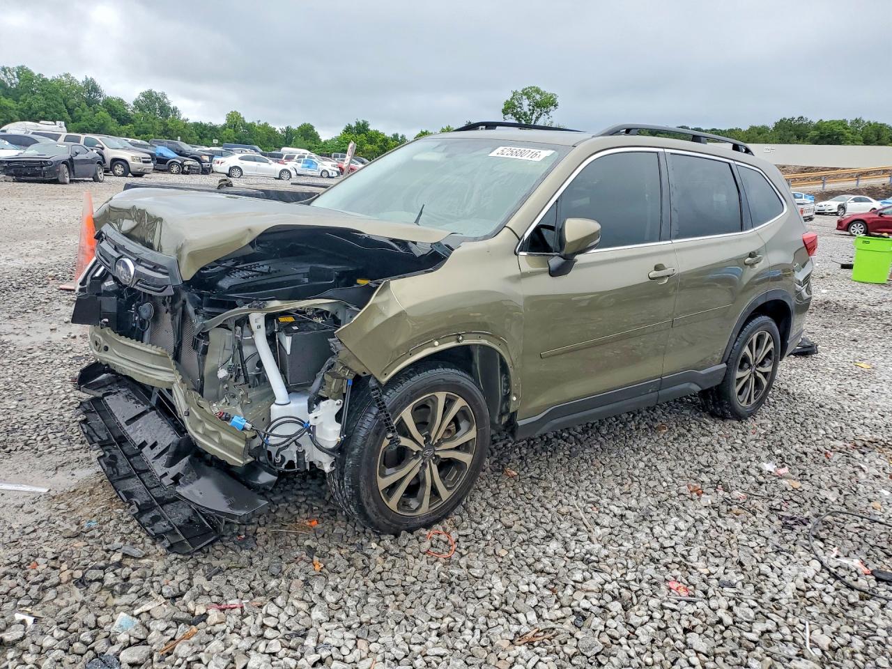 2022 SUBARU FORESTER