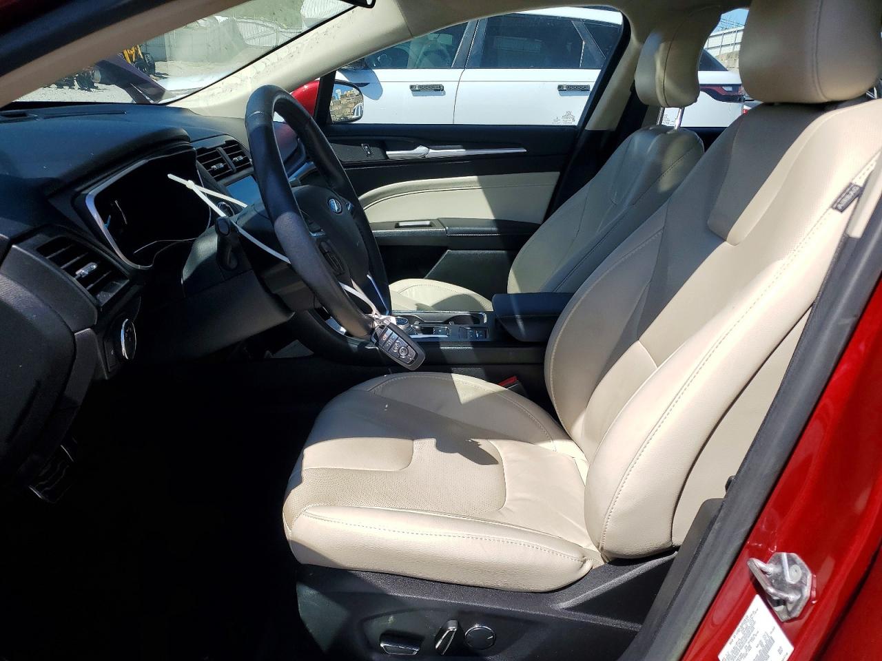 2017 FORD FUSION TITANIUM PHEV photo 13