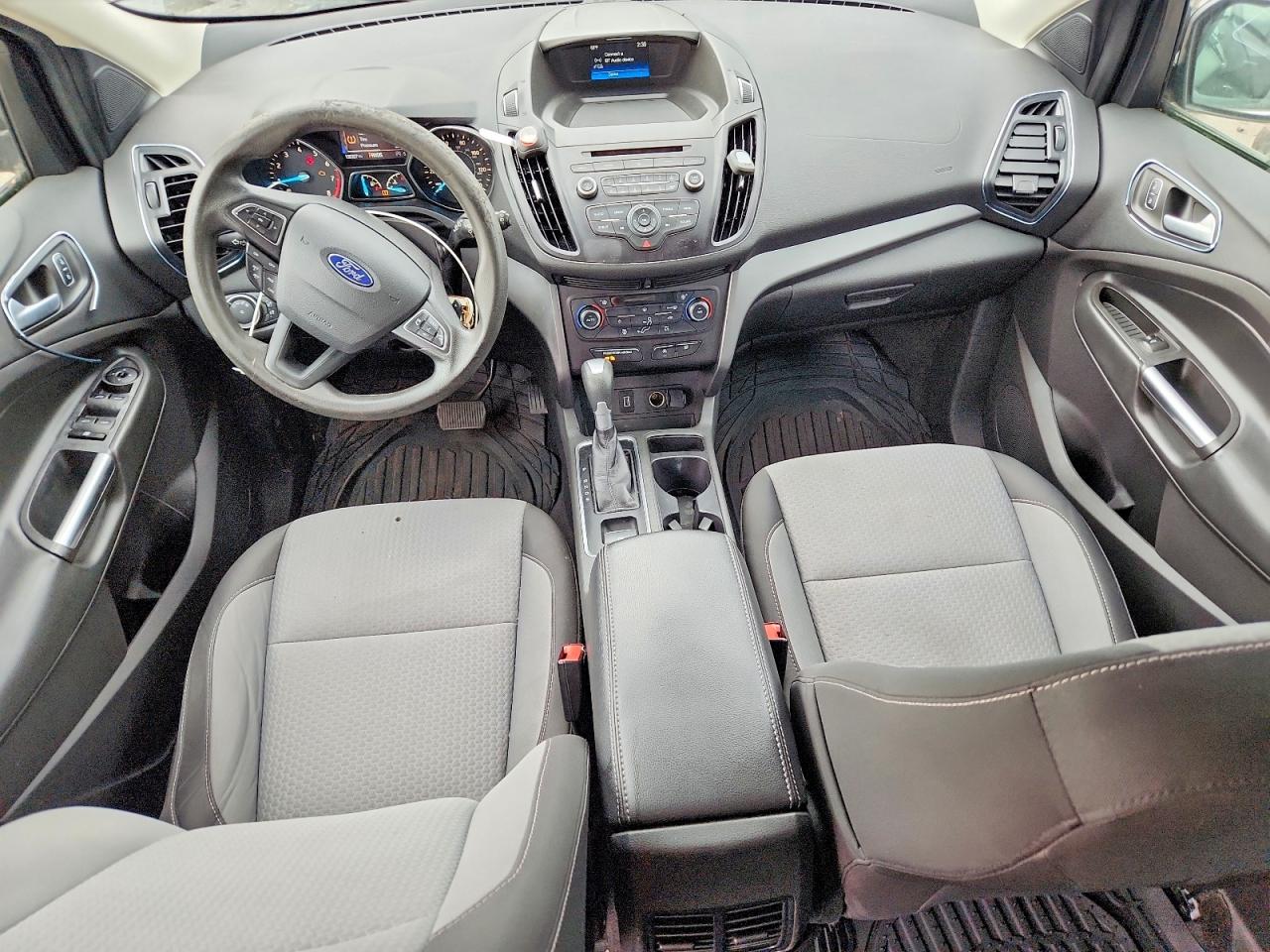 2017 FORD ESCAPE SE photo 15