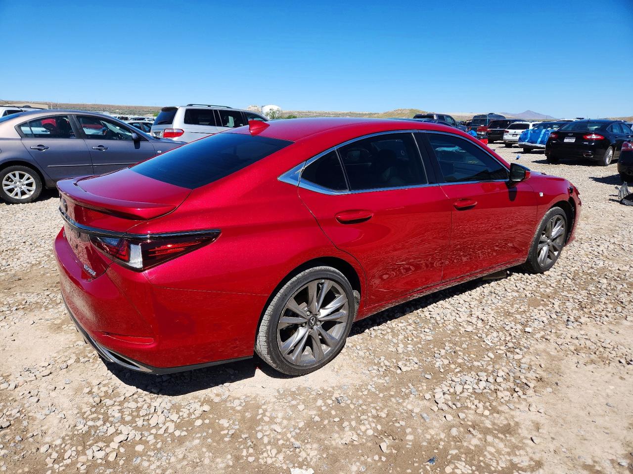 2019 LEXUS ES 350 photo 3