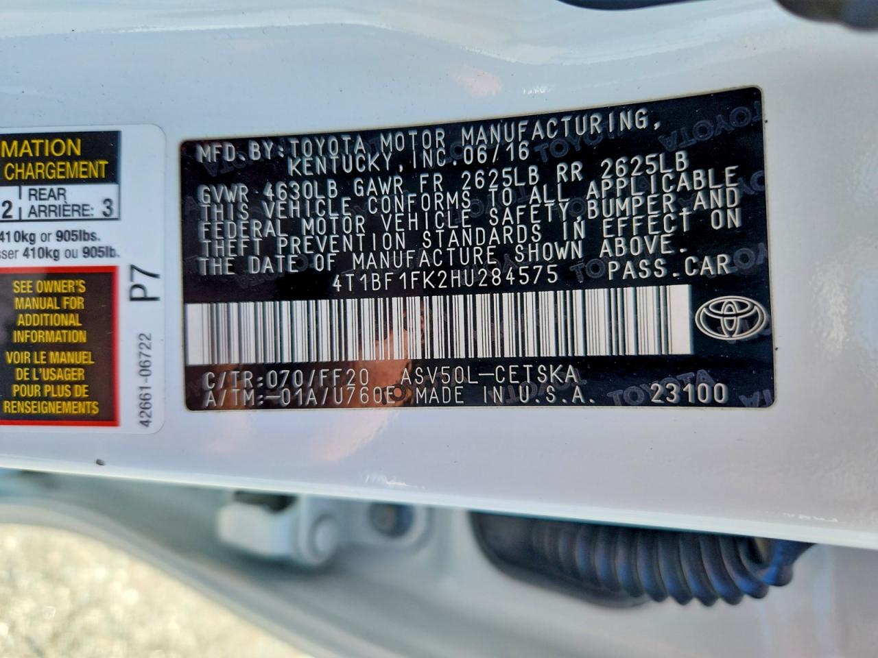 2017 TOYOTA CAMRY SE photo 23