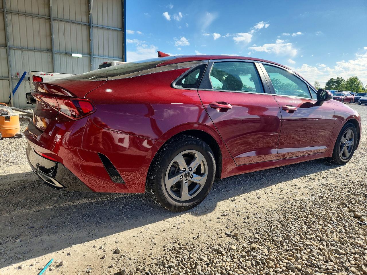 2023 KIA K5 LXS photo 3