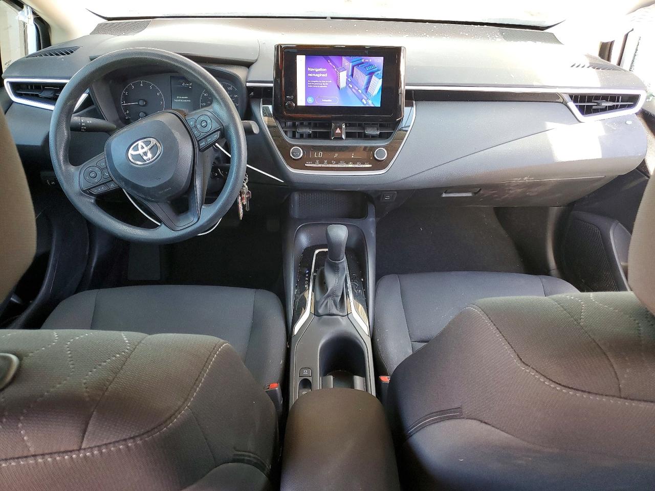 2024 TOYOTA COROLLA LE photo 22