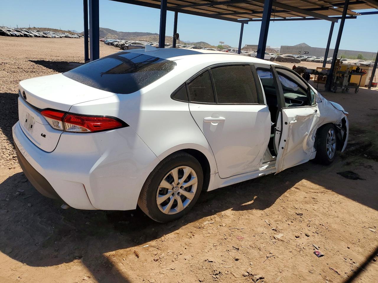 2024 TOYOTA COROLLA LE photo 7