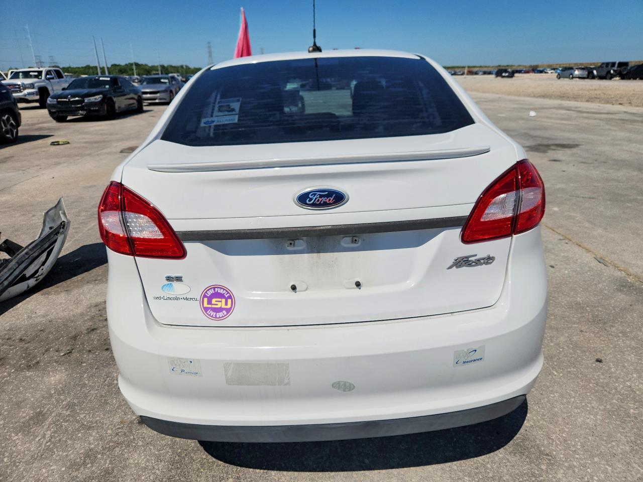 2011 FORD FIESTA SE photo 11