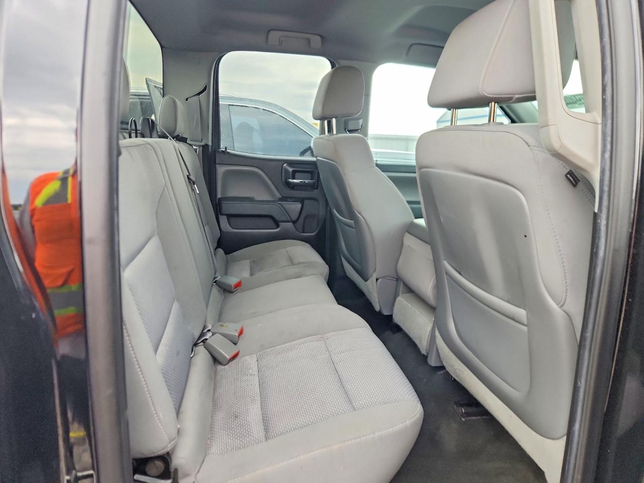 2015 CHEVROLET SILVERADO K1500 photo 10