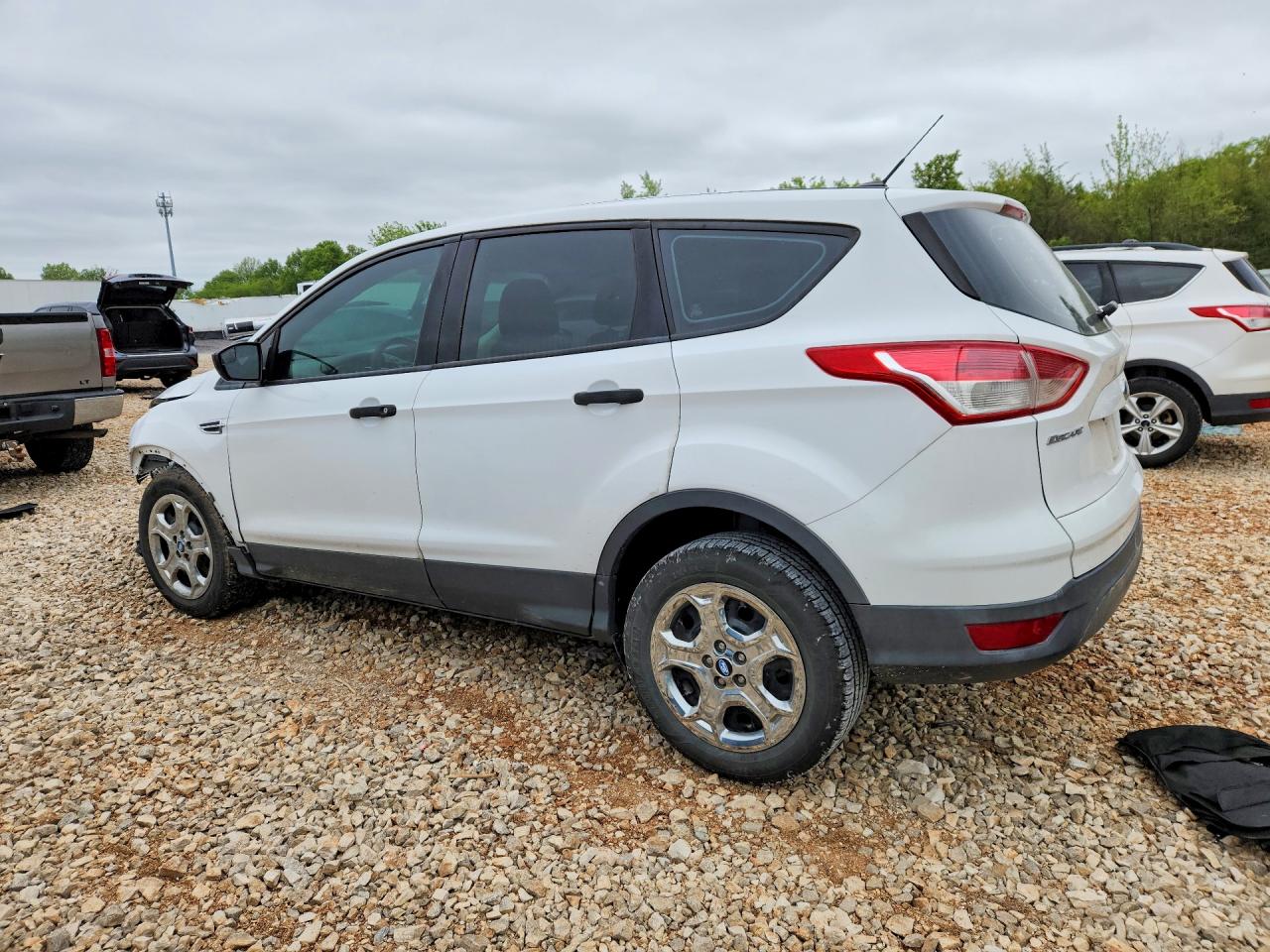 2014 FORD ESCAPE S photo 3