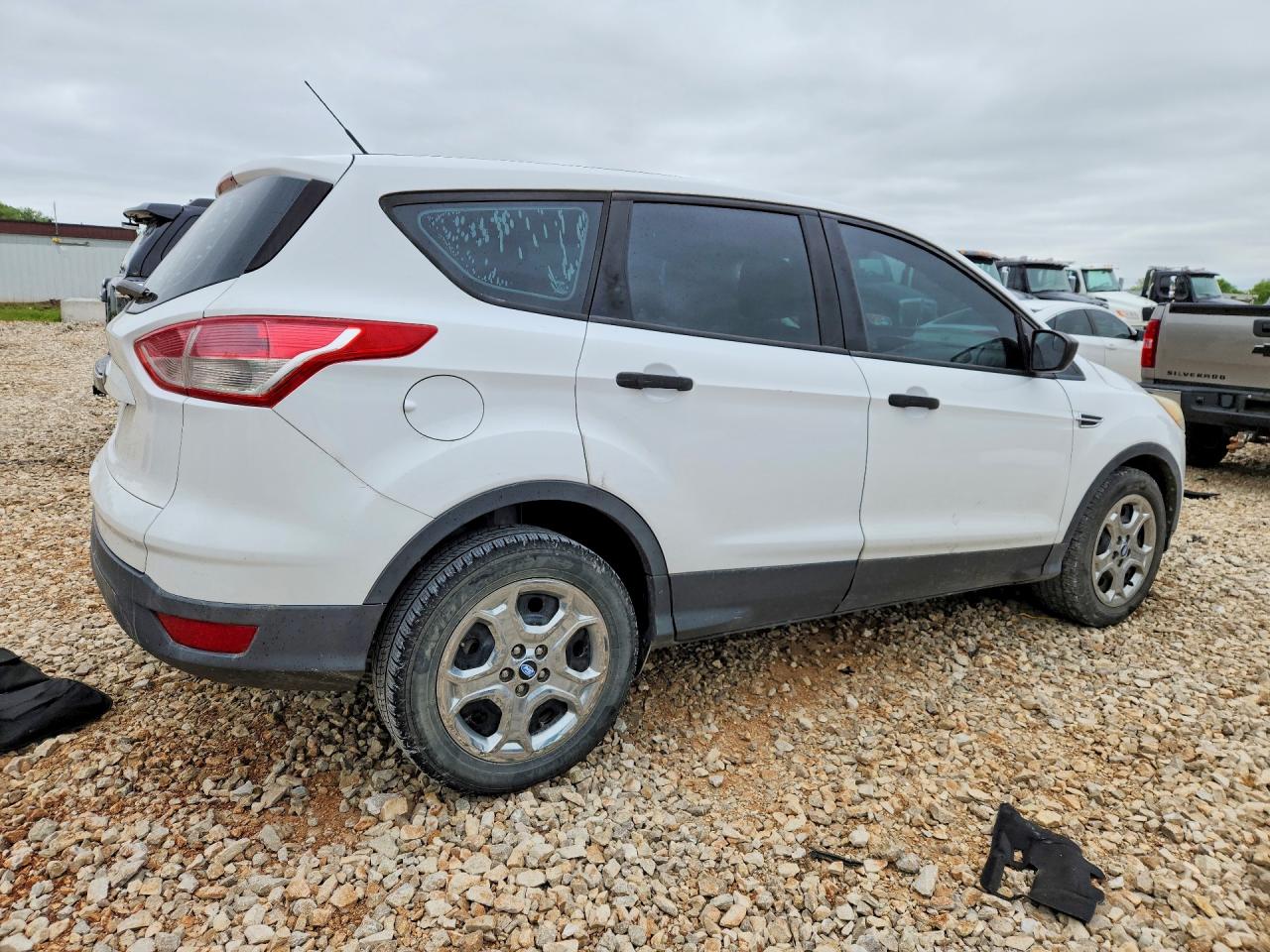 2014 FORD ESCAPE S photo 5