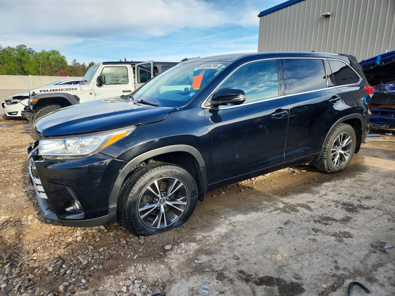 2018 TOYOTA HIGHLANDER